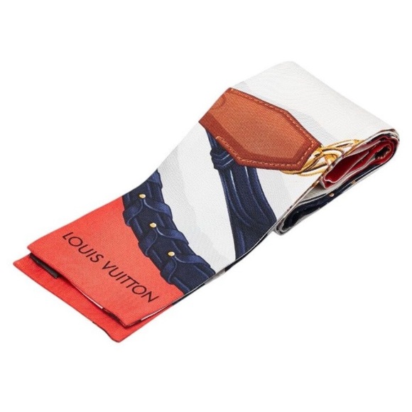 🔥SUMMERTIME IS ALMOST OVER 🔥 EVERYTHING MUST GO🔥 BUNDLE UP AND SAVE HUGE🔥 - Picture 9 of 16